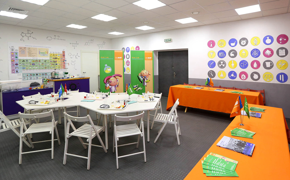 Детская химическая лаборатория BASF Kids’ Lab – теперь в Украине!