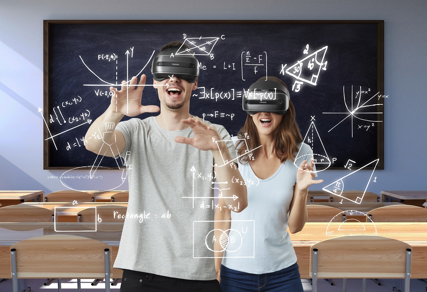 Шлем виртуальной реальности Lenovo Explorer