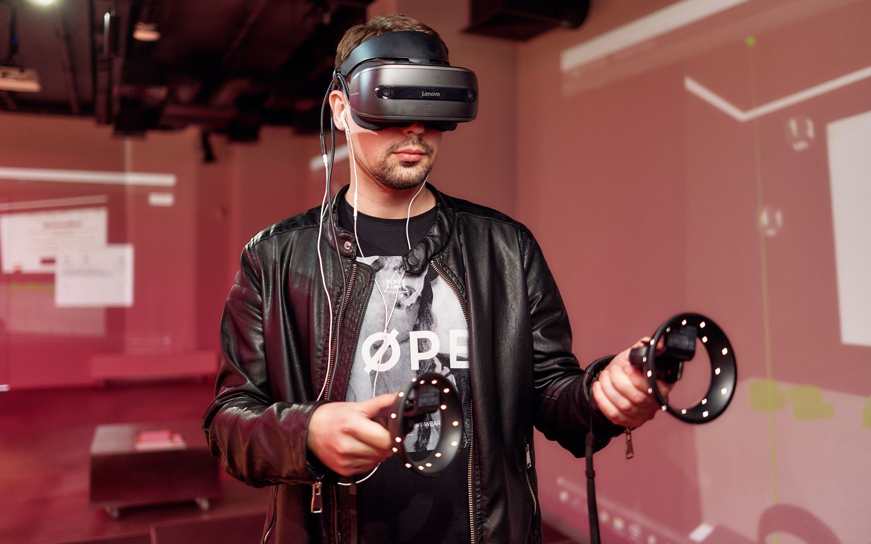 Sensorama Academy при поддержке Lenovo выпустила первых специалистов по иммерсивным VR/AR/MR-технологиям